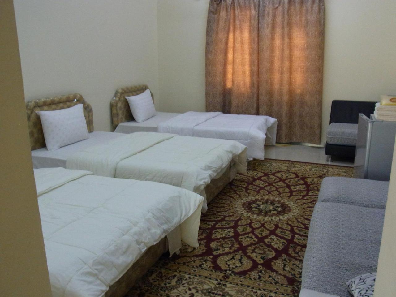 Al Ghazlan Hotel Sinaw Ruddah Extérieur photo